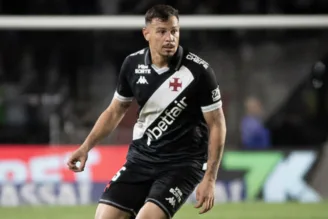 Hugo Moura, em jogo do Brasileirão