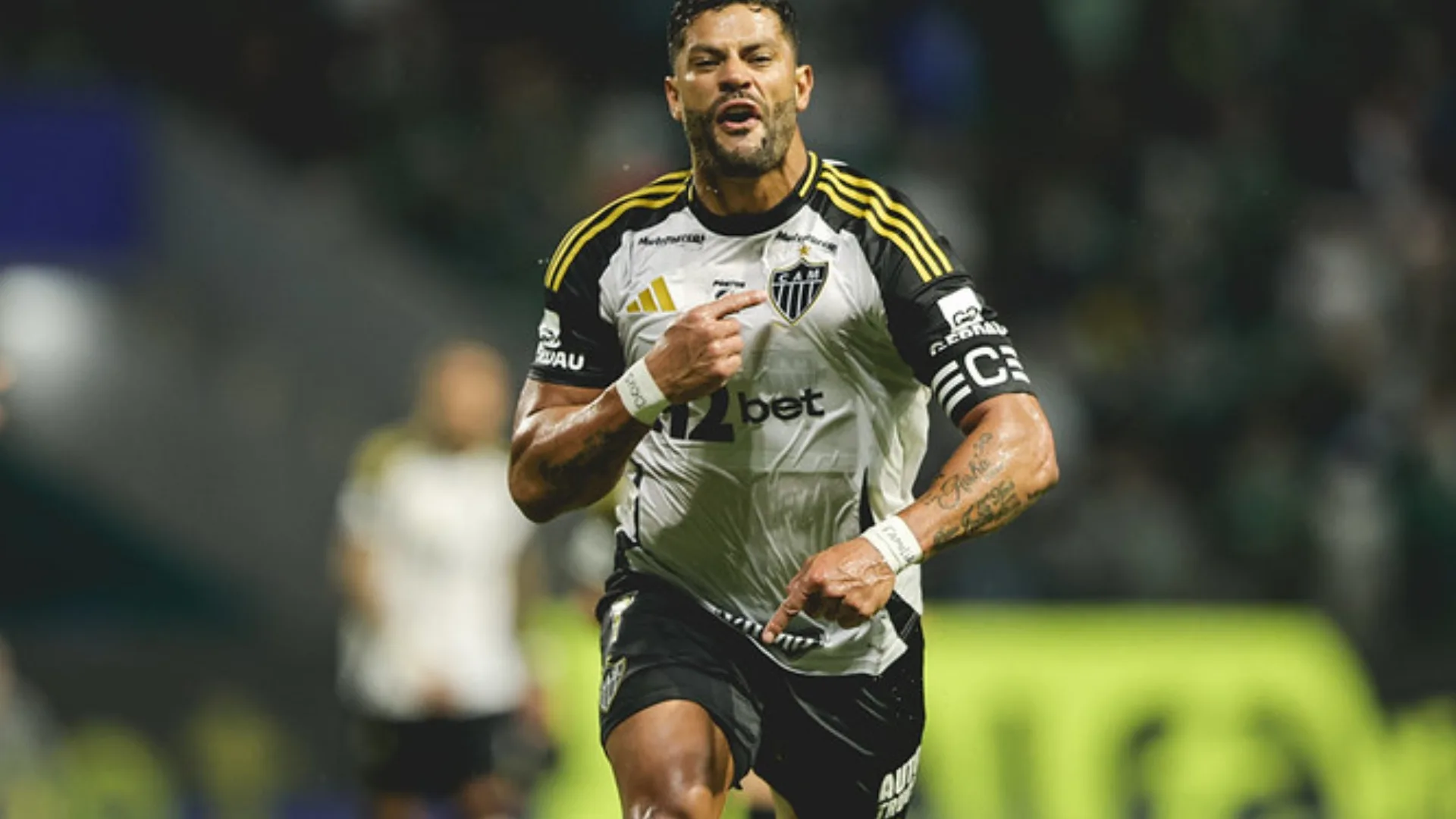Décimo maior artilheiro da história do Atlético-MG, Hulk fica perto de ultrapassar Marques em lista
