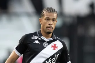 João Victor, zagueiro do Vasco