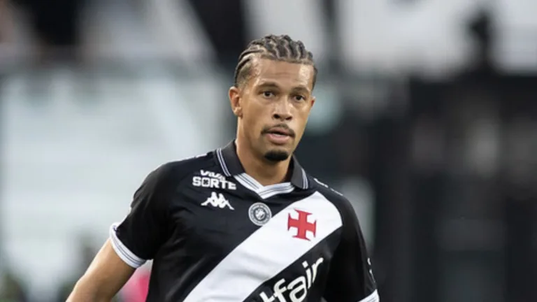 Vasco se distancia da contratação de Carlos Cuesta e torcida dá sugestão: “Oferece o João Victor pro Spartak”
