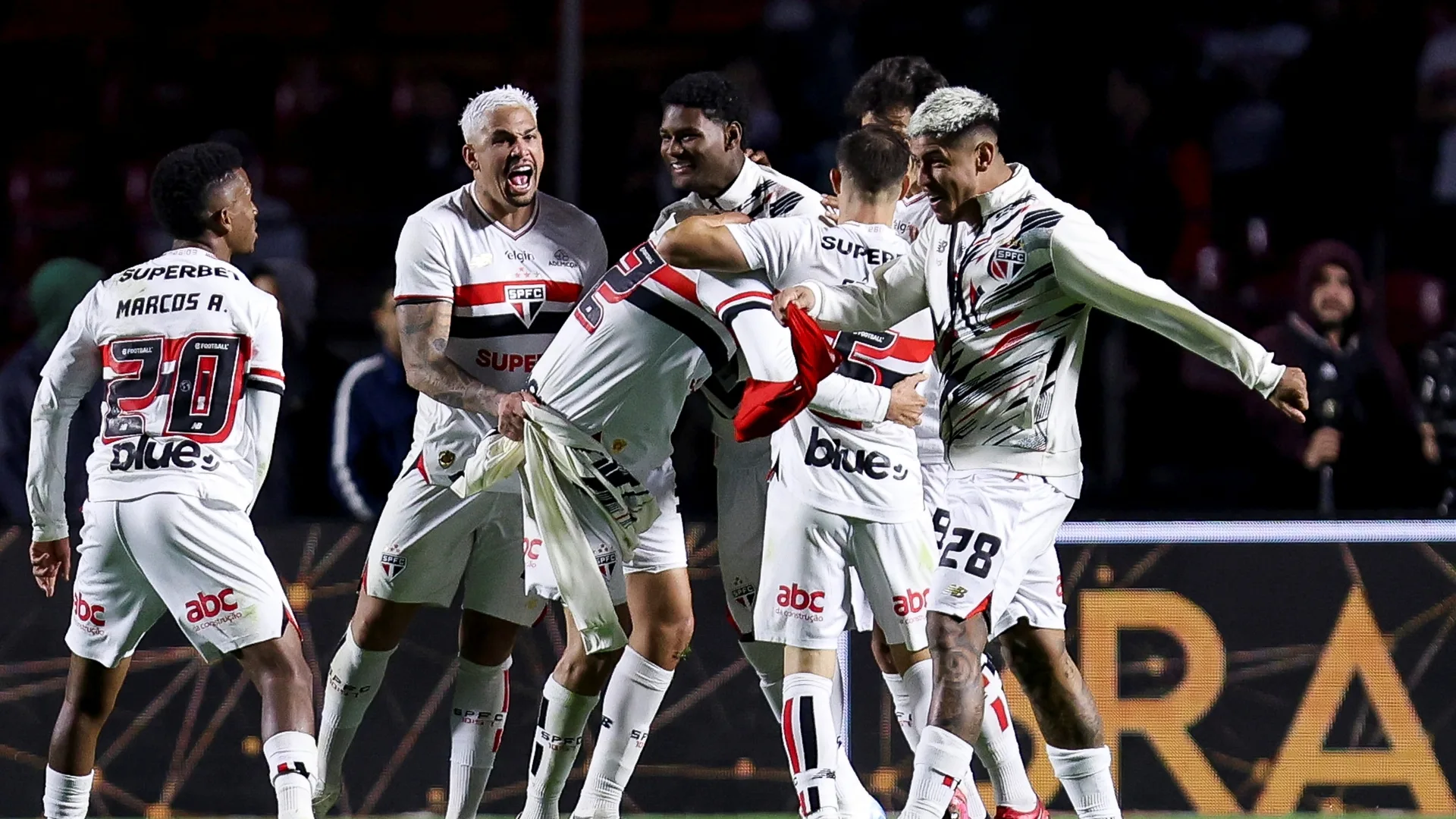 Tiago Leifert elogia mudança de postura do São Paulo com Crespo: “Entrava com preguiça, mas isso acabou”