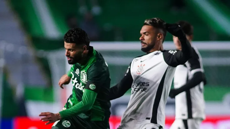 Casagrande ‘baixa a bola’ do Corinthians após derrota contra o Juventude no Brasileirão: “É um time médio”