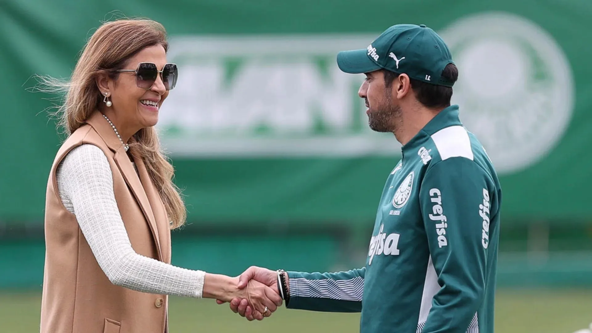 Velloso vê Palmeiras mais perto de renovação com Abel Ferreira: “O clube fez uma gentileza”