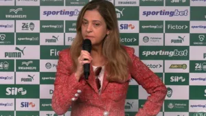 Leila Pereira banca Abel Ferreira e manda recado à torcida do Palmeiras após xingamentos no Allianz Parque: “Eu não admito”