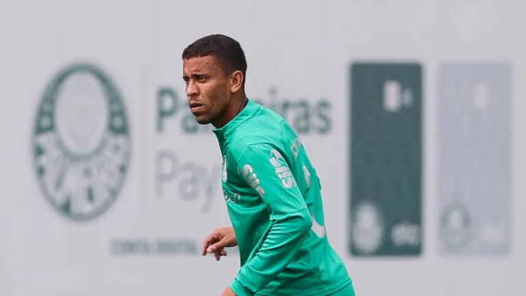 Maurício Saraiva avalia a contratação do lateral Marcos Rocha pelo Grêmio: “Vai precisar jogar no atalho”