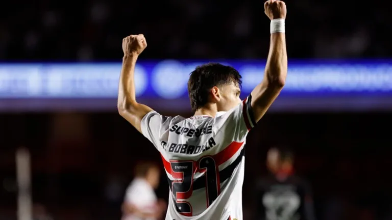 Milton Neves destaca São Paulo ‘imparável’ com Crespo e projeta briga pelo título do Brasileirão: “Não é impossível”