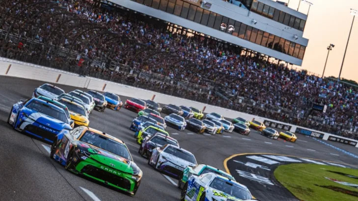 NASCAR volta a programação da ESPN e emissora aumenta sua grade de automobilismo com categoria dos EUA