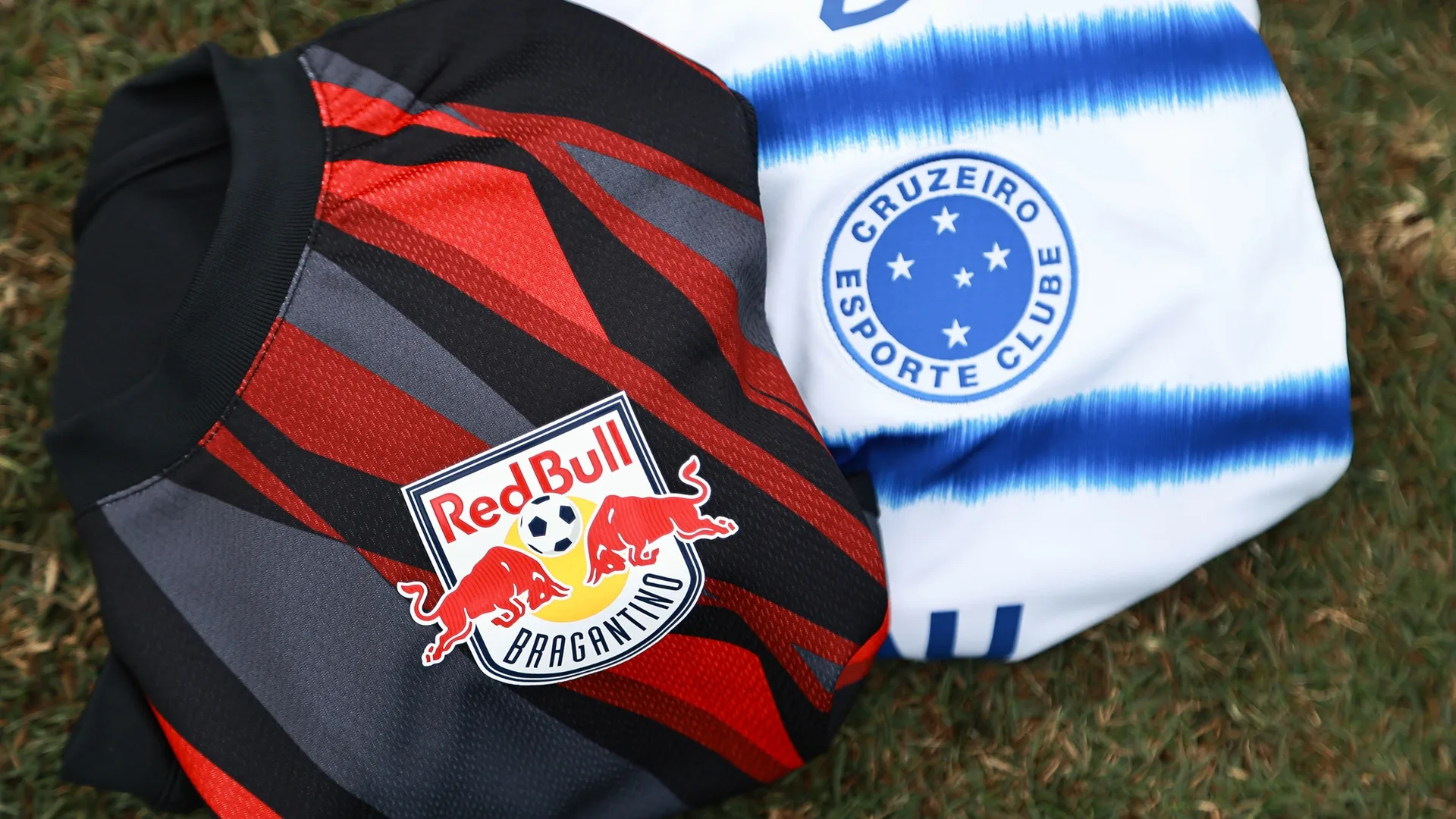 Cruzeiro x Red Bull Bragantino: onde assistir, escalações e retrospecto do jogo do Brasileirão Feminino