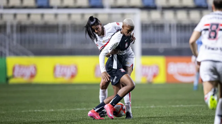 São Paulo x Corinthians: onde assistir, escalações e retrospecto do jogo pelo Brasileirão Feminino