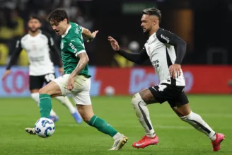 Jogadores de Palmeiras e Corinthians