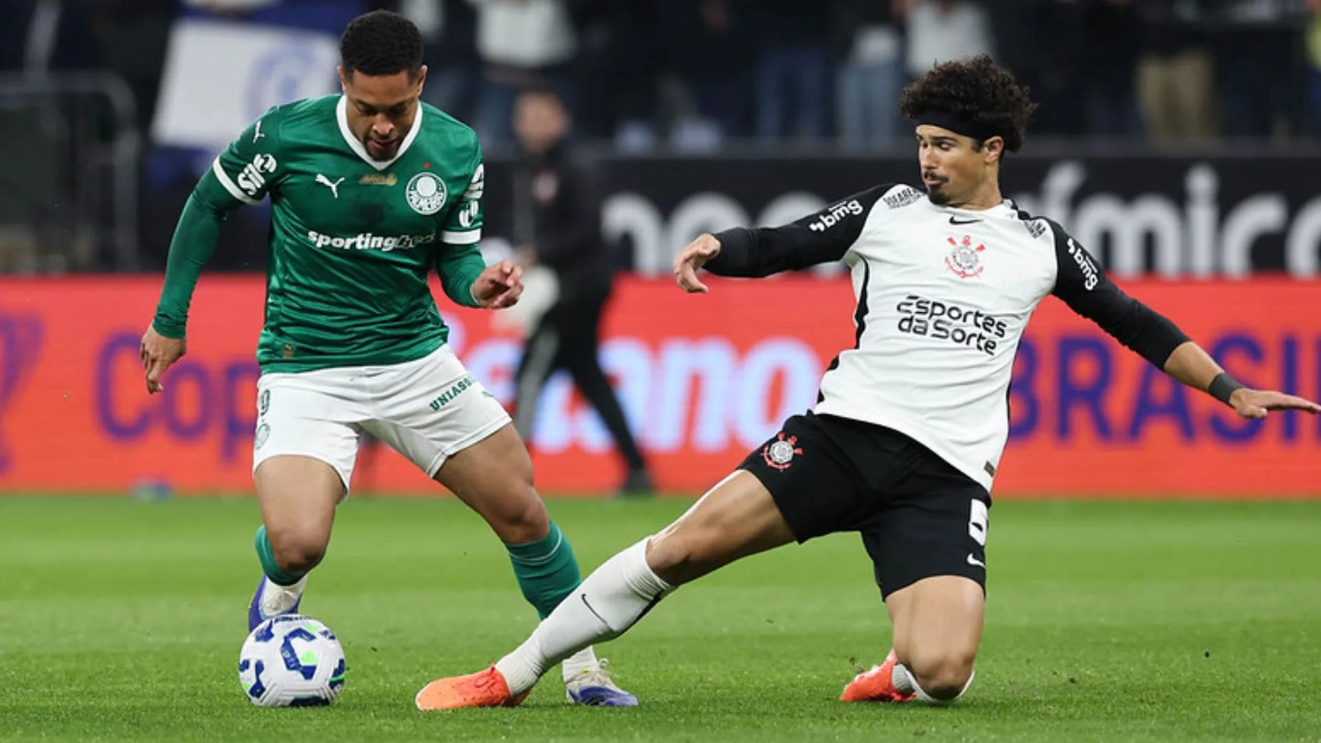 Facincani banca vitória do Palmeiras contra o Corinthians no Brasileirão: “Desde que não invente moda”