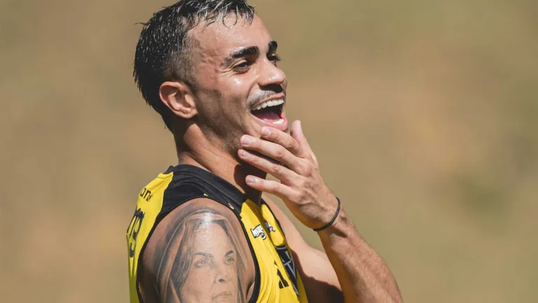 Reinier é relacionado pela primeira vez e torcedores do Atlético-MG fazem ponderação: “Precisamos ter paciência”