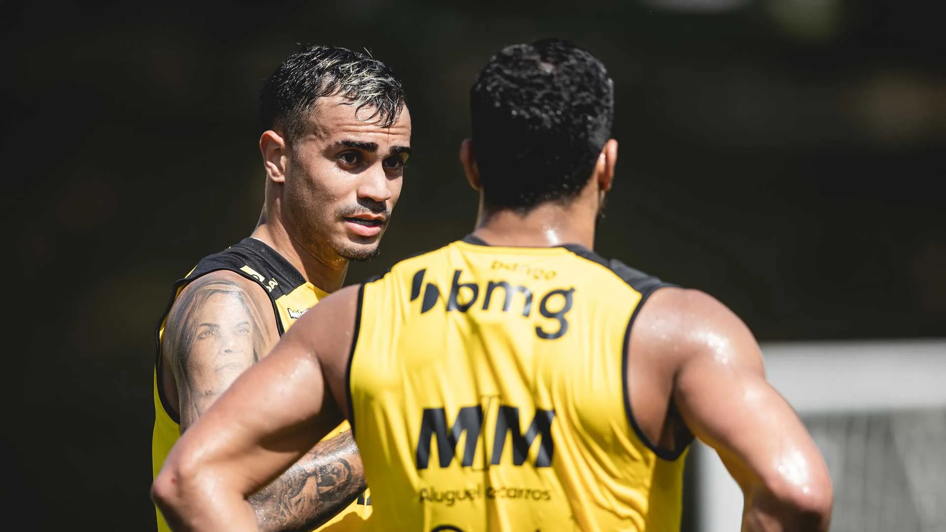 Reinier estreia pelo Atlético-MG com assistência para Hulk, que elogia companheiro: “Tem muita qualidade”