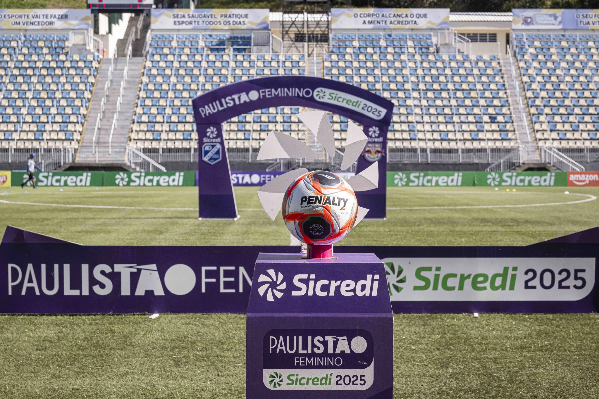 Corinthians se mantém na liderança e Santos vence clássico; veja como foi a 6ª rodada do Paulistão Feminino