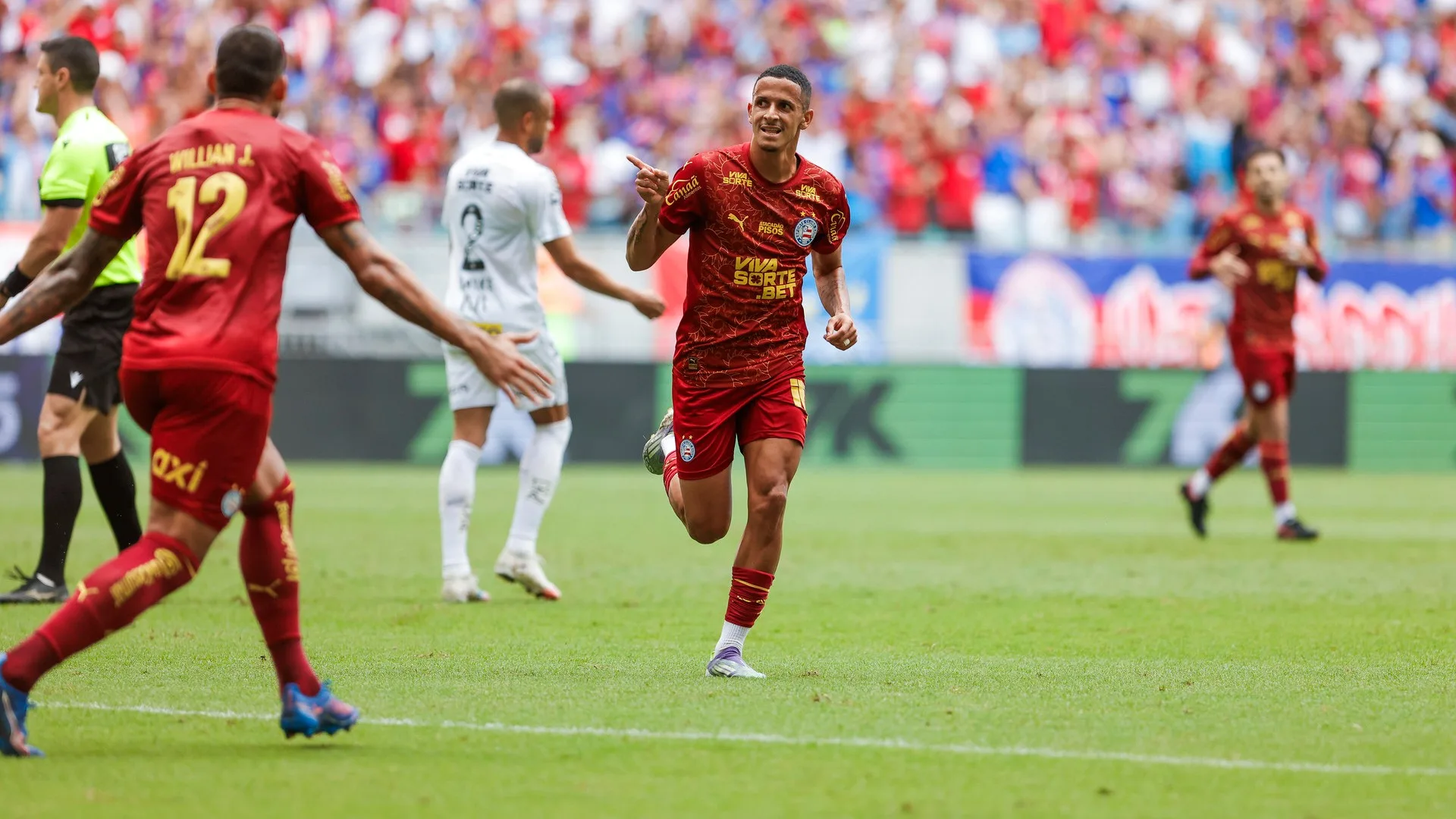 Rogério Ceni recepciona Carlo Ancelotti e sugere convocação de Luciano Juba, do Bahia: “Um dos melhores na posição”