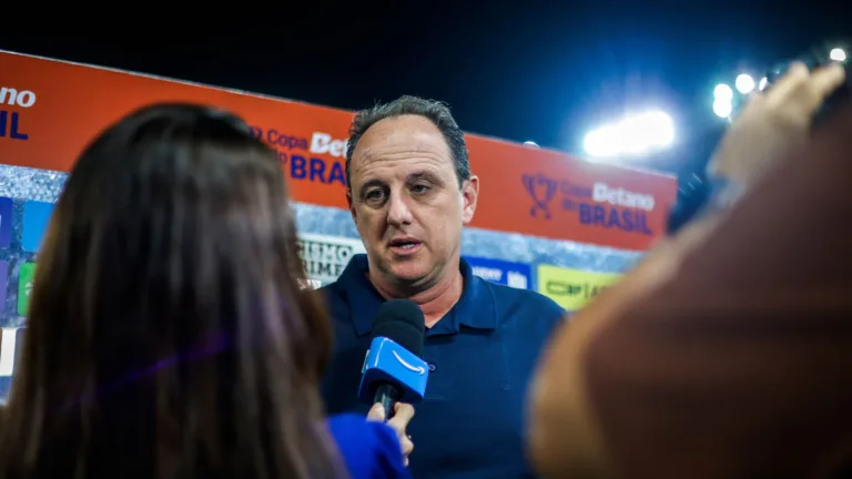 Rogério Ceni reclama da CBF por jogo entre Vasco x Bahia na próxima semana: “Tenham um pouco de respeito”
