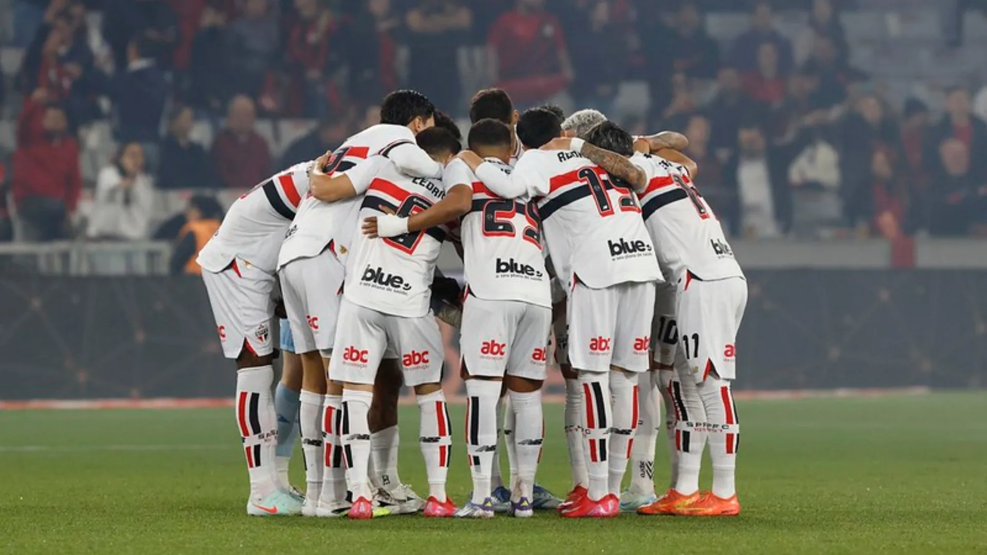 Nilson Cesar cobra São Paulo por triunfo contra o Vitória: “Tem que crescer e buscar vaga para Libertadores”