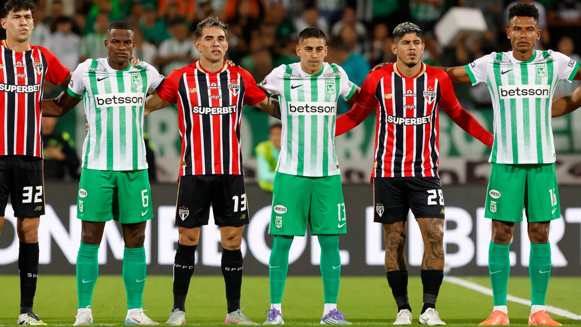 Casagrande avalia duelo São Paulo x Atlético Nacional na Libertadores e banca: “Tem tudo para classificar”