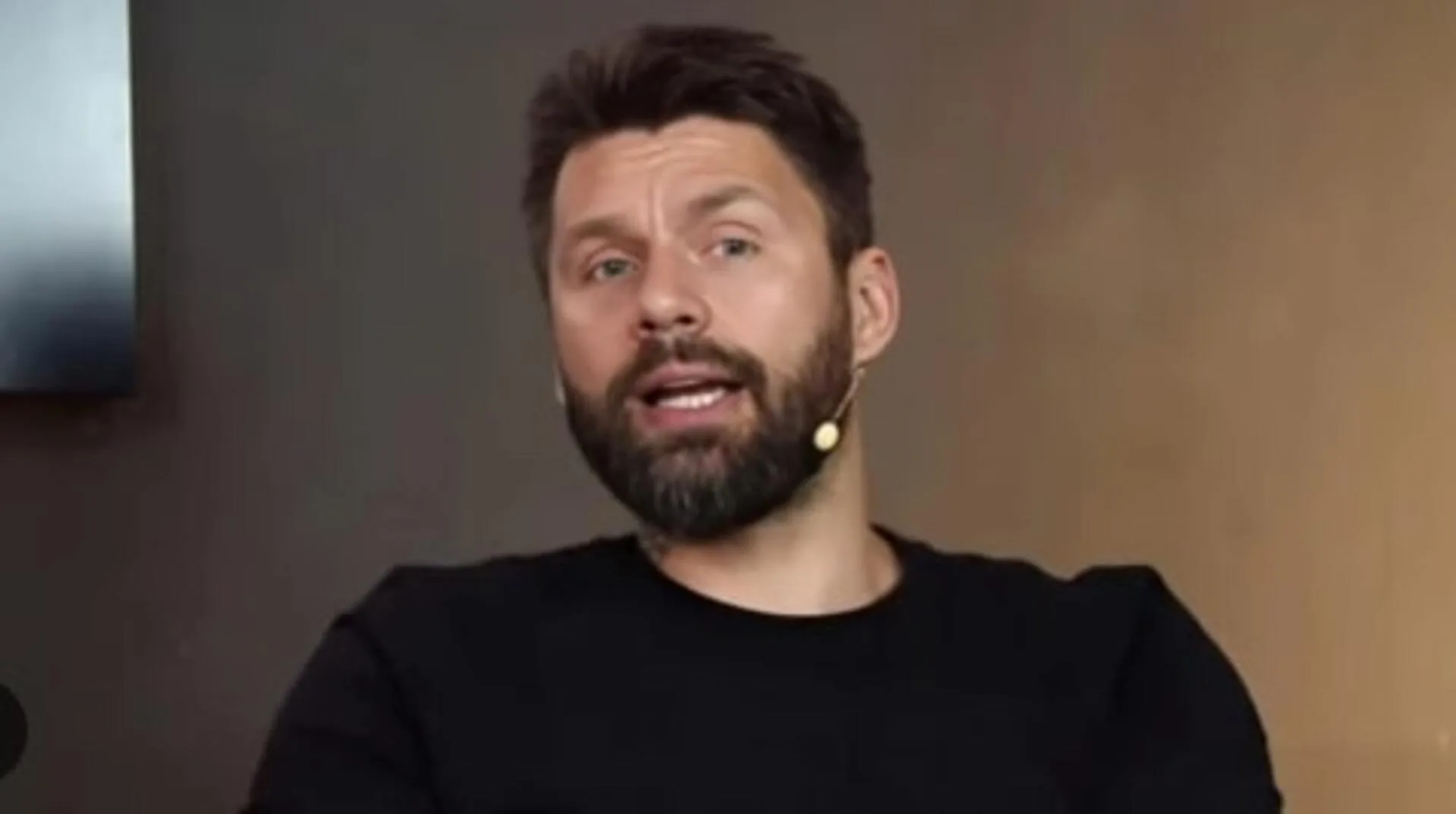 Rafael Sobis minimiza extracampo e pede responsabilidade ao elenco do Internacional: “Que resolvam os problemas”