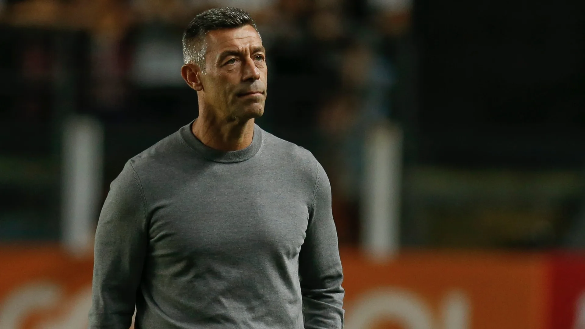 Torcida do Atlético-MG faz campanha contra Pedro Caixinha nas redes sociais: “Ele não é bem-vindo”