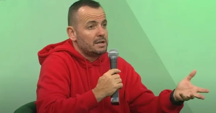 Vagner Martins diz que Internacional foi ‘constrangedor’ e se decepciona com Enner Valencia: “É irrecuperável, eu larguei” Vagner Martins diz que Internacional foi ‘constrangedor’ e se decepciona com Enner Valencia: “É irrecuperável, eu larguei”