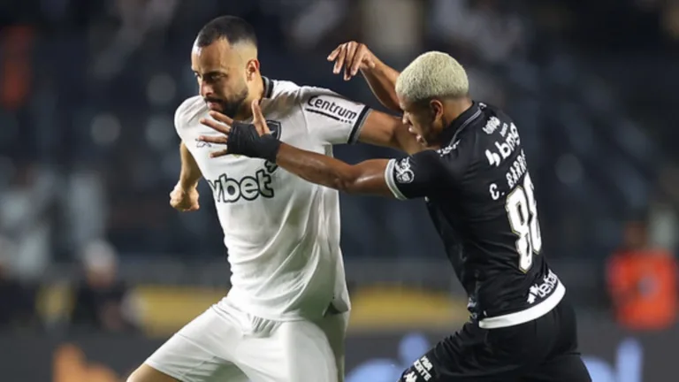 Vasco e Botafogo empatam na Copa do Brasil e Daronco revolta torcedores do Cruz-Maltino: “Pênalti claro”