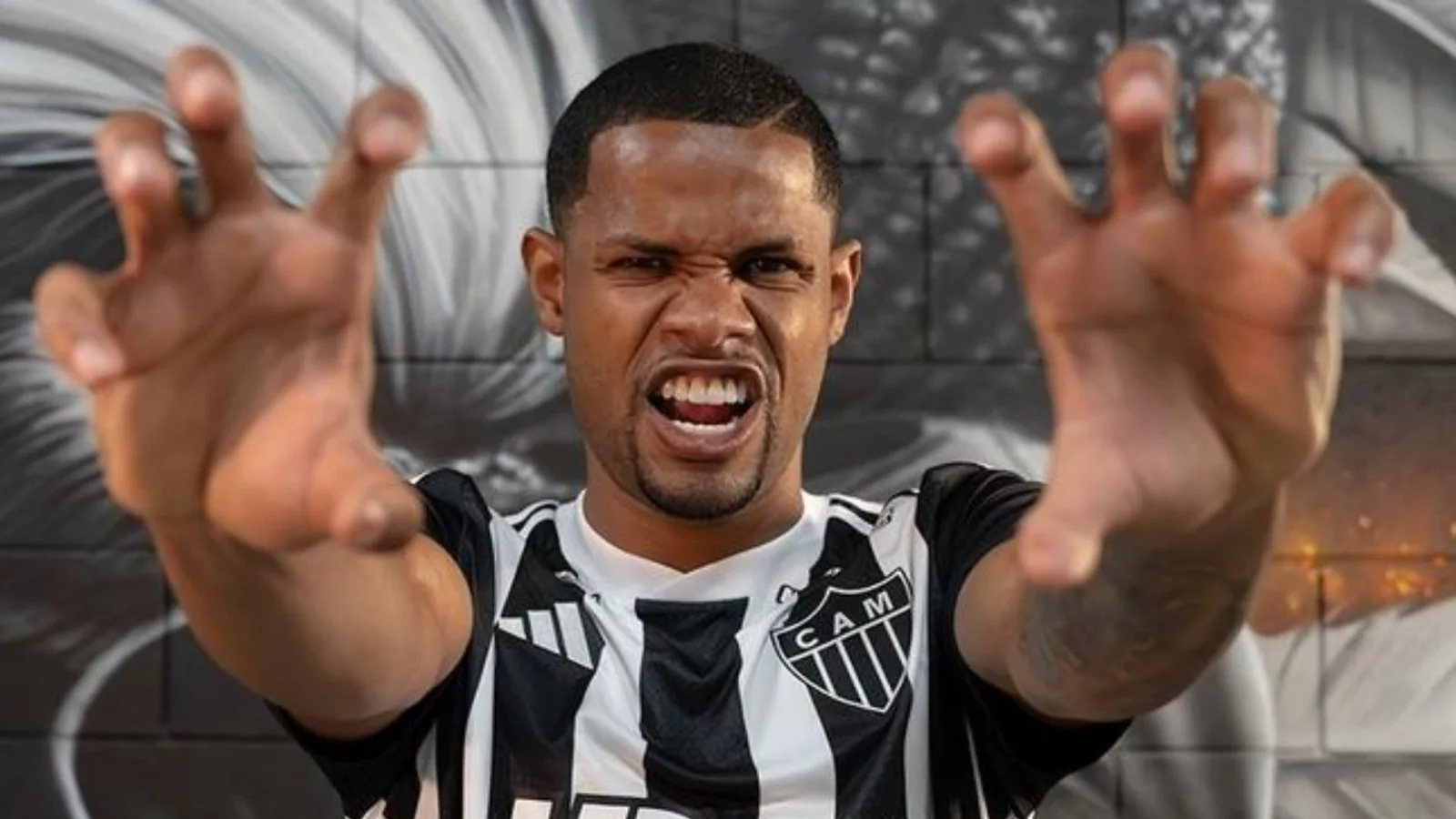 Botafogo resgata dívida do Atlético-MG por Júnior Santos e torcida reage: “Todo mundo compra e ninguém paga”