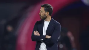 Davide Ancelotti elogia vitória do Botafogo e atualiza caso de Marlon Freitas no hospital: “Foi um susto”