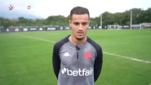 Philippe Coutinho é sincero sobre enfrentar Neymar na partida entre Santos x Vasco: “Eu falei para ele”