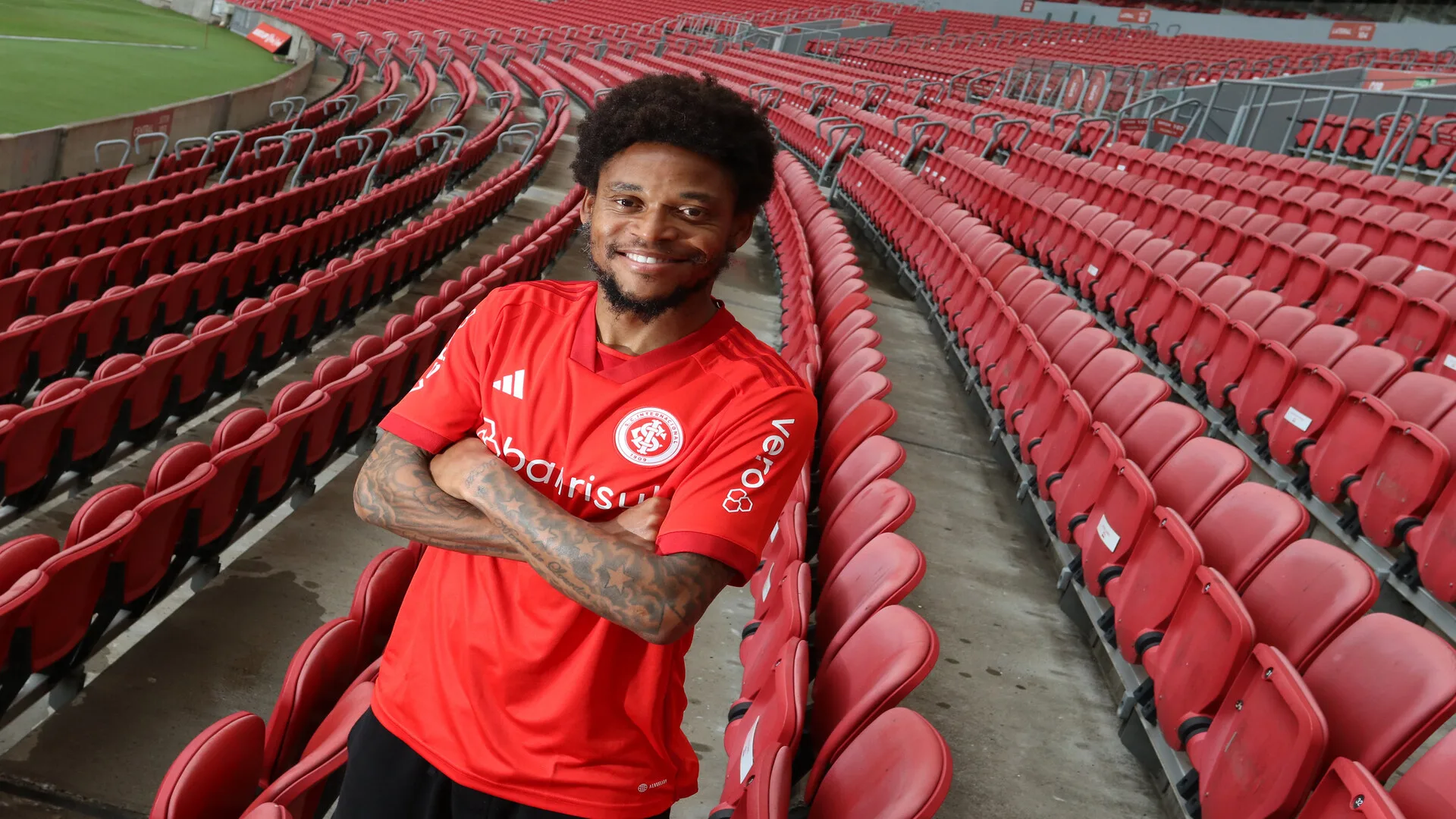 Ex-Internacional e Palmeiras, Luiz Adriano compara vários centroavantes e coloca Cano acima de Gabigol, Vegetti e Calleri