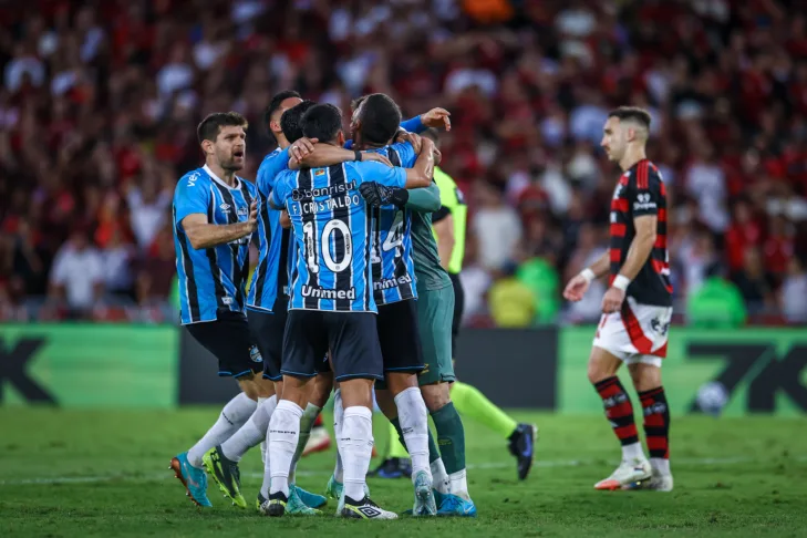 Grêmio ainda aguarda Willian, mas confirma seis reforços na segunda janela de transferências; Noriega é o mais caro Grêmio ainda aguarda Willian, mas confirma seis reforços na segunda janela de transferências; Noriega é o mais caro