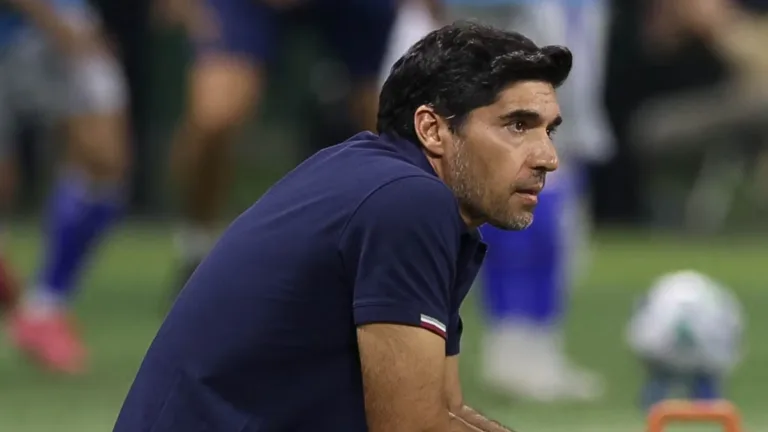 Abel Ferreira volta a negociar renovação com o Palmeiras e Nicola esclarece: “Maior preocupação da Leila”