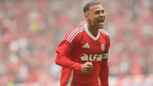 Baldasso pede troca na braçadeira de capitão do Internacional e cita Mercado: “Alan Patrick não merece”