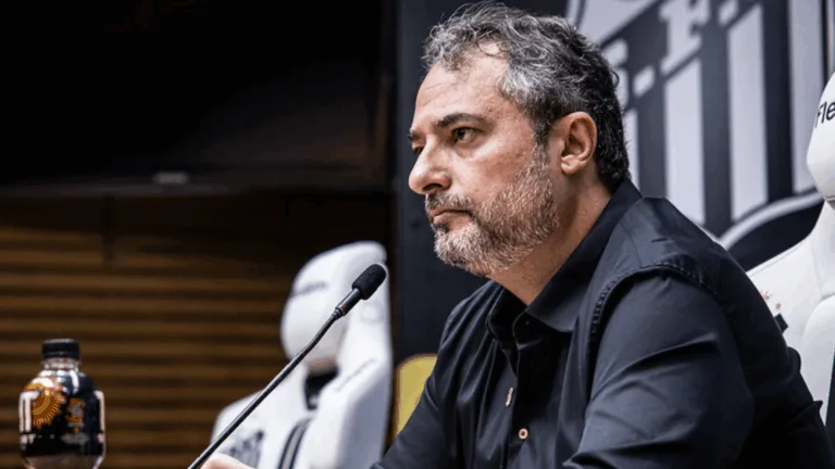 Santos contrata 8 reforços na segunda janela de transferências e Alexis Duarte e Adonis Frías são os mais caros