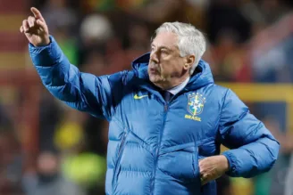 Ancelotti, em Bolívia x Brasil