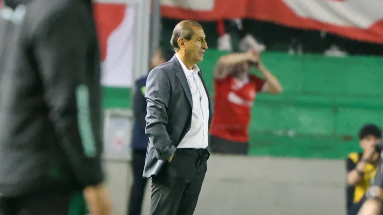 Frase machista de Ramón Díaz repercute no exterior e recebe críticas; Inter se posiciona