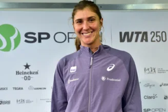 Bia Haddad em coletiva