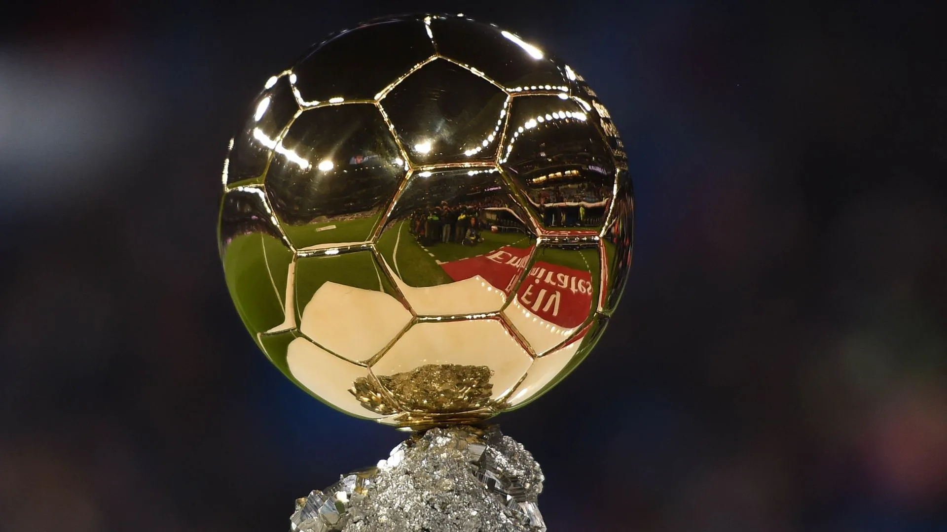 Bola de Ouro 2025 tem Dembélé melhor do mundo, Raphinha fora do top-5 e Botafogo superado pelo PSG