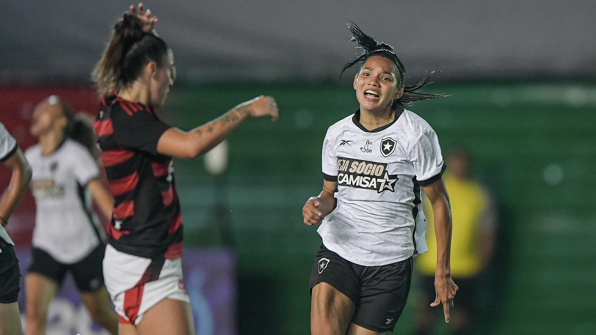 Botafogo vence o Flamengo por 1 a 0 e conquista o título do Brasileirão Feminino sub-20