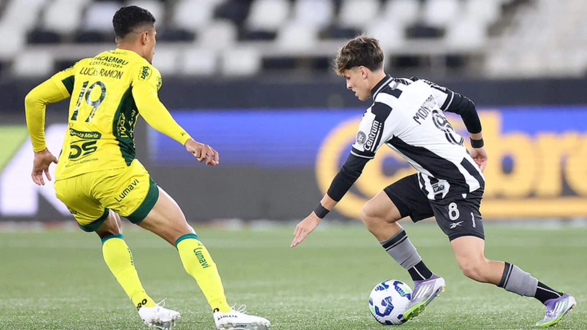 Torcedores rivais não perdoam empate inacreditável do Botafogo contra o Mirassol: “2024 foi delírio coletivo”