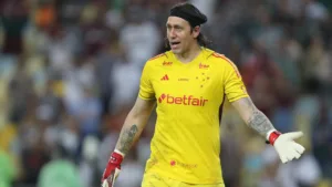 Cássio passará por cirurgia no joelho e deve perder o restante de 2026