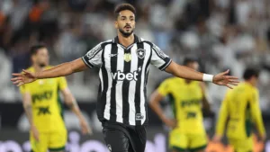 Chris Ramos marca em Botafogo x Mirassol e torcedores comparam: “Arthur Cabral é melhor, apesar da má fase”