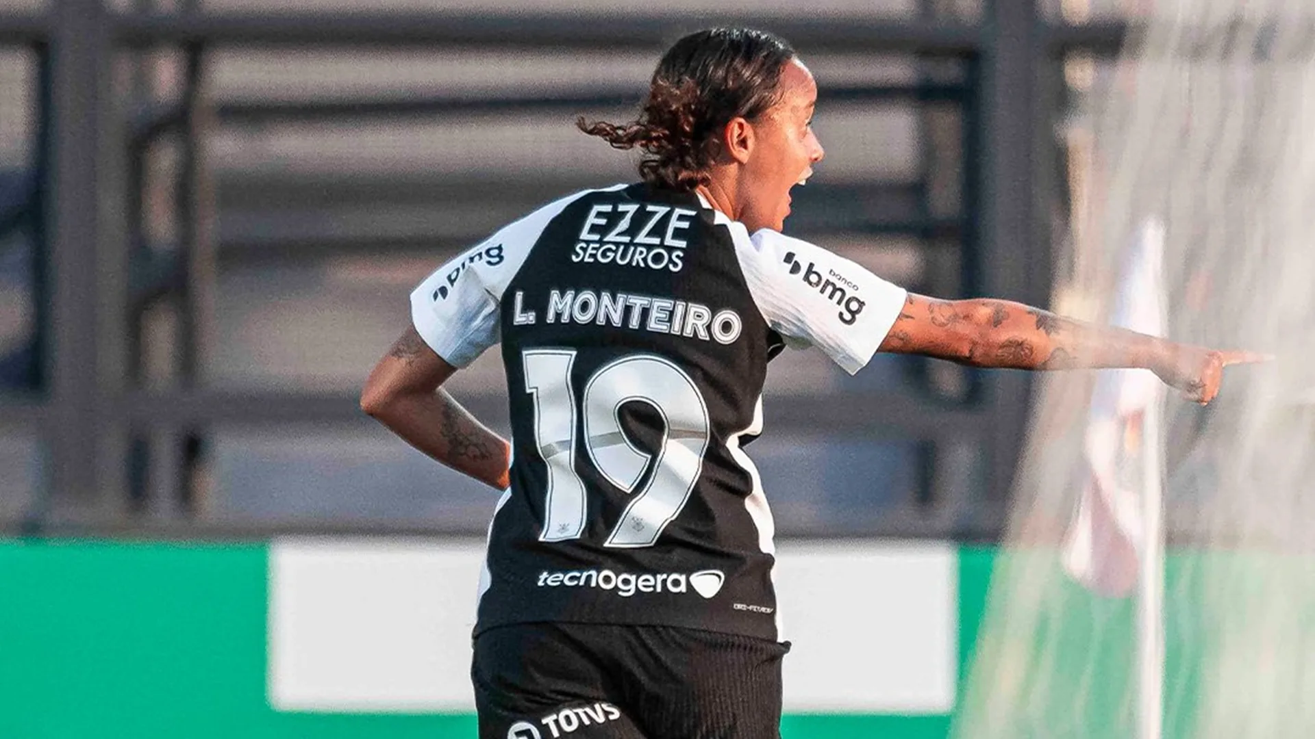Corinthians vence o Red Bull Bragantino por 3 a 2 com gols nos últimos minutos no Paulistão Feminino