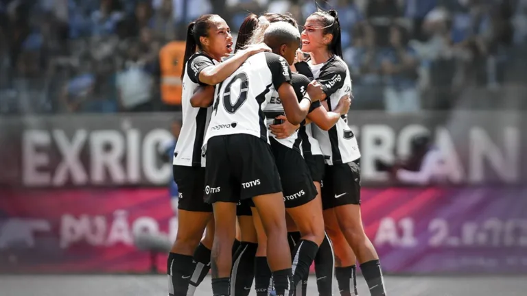 Corinthians vence o Cruzeiro por 1 a 0 e conquista o 7º título do Brasileirão Feminino