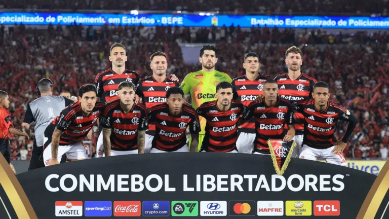 Craque Neto banca os últimos classificados para semifinal da Libertadores: “Flamengo, Palmeiras e São Paulo”