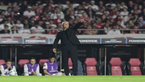 Arnaldo Ribeiro crítica o elenco atual do São Paulo: “Vários jogadores ‘meia-bocas”