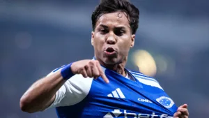 Cruzeiro vence o Atlético-MG novamente e avança na Copa do Brasil com Kaio Jorge brilhando: “Ele é inevitável”