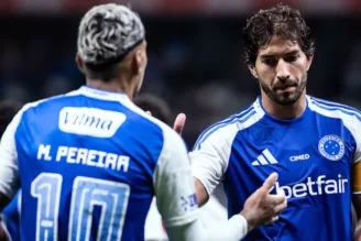 Matheus Pereira e Lucas Silva, em Cruzeiro x São Paulo