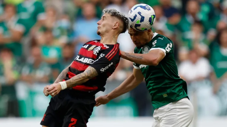 Danilo Lavieri coloca Palmeiras acima do Flamengo hoje, mas faz ressalva: “Não tem opções no ataque”