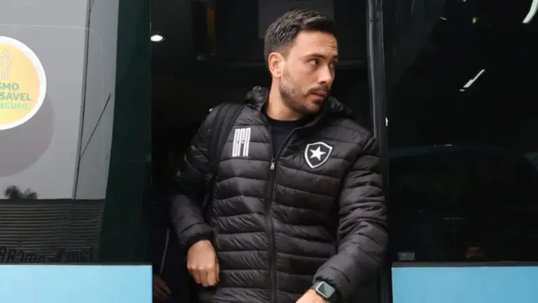 Torcedores pedem saída de Davide Ancelotti antes de Botafogo x Mirassol pelo Brasileirão: “Sem qualquer expectativa”